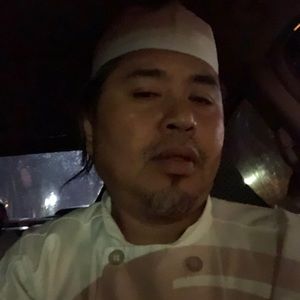 Meet your Posher, Surasak